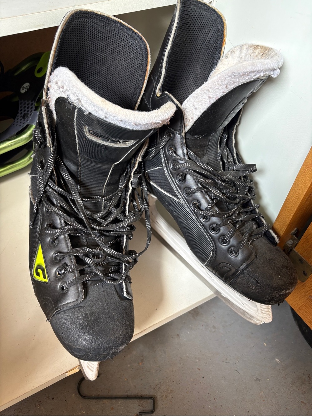 Size 14 Men's Graf Supra 705 Hockey Skates